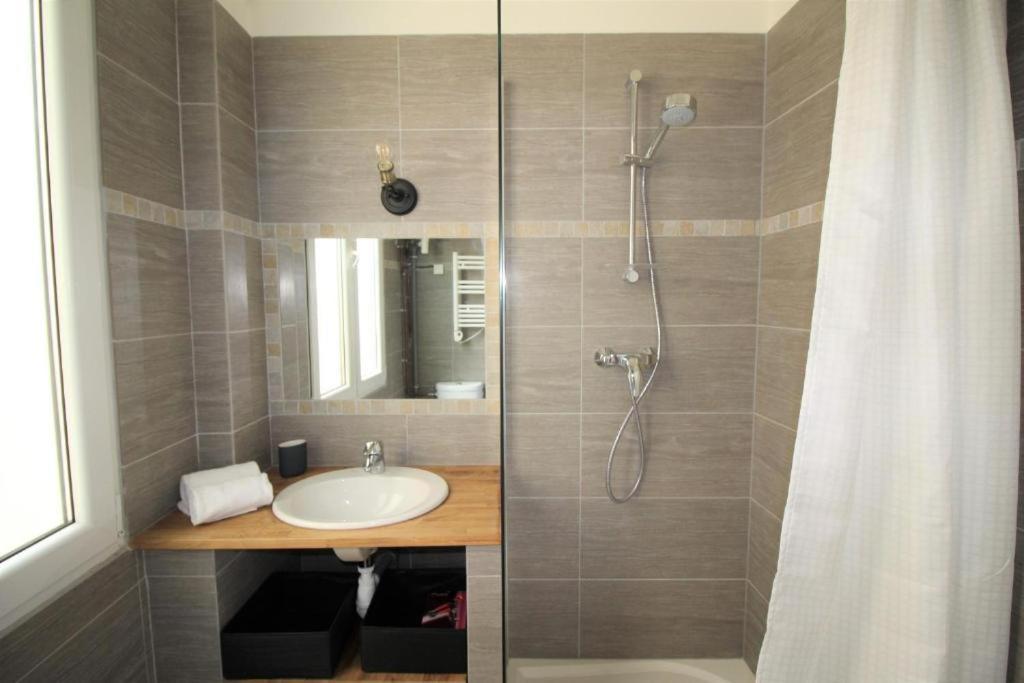 Nice Renting - Notre Dame - Cosy Loft Perfect View On The Roofs Exteriér fotografie